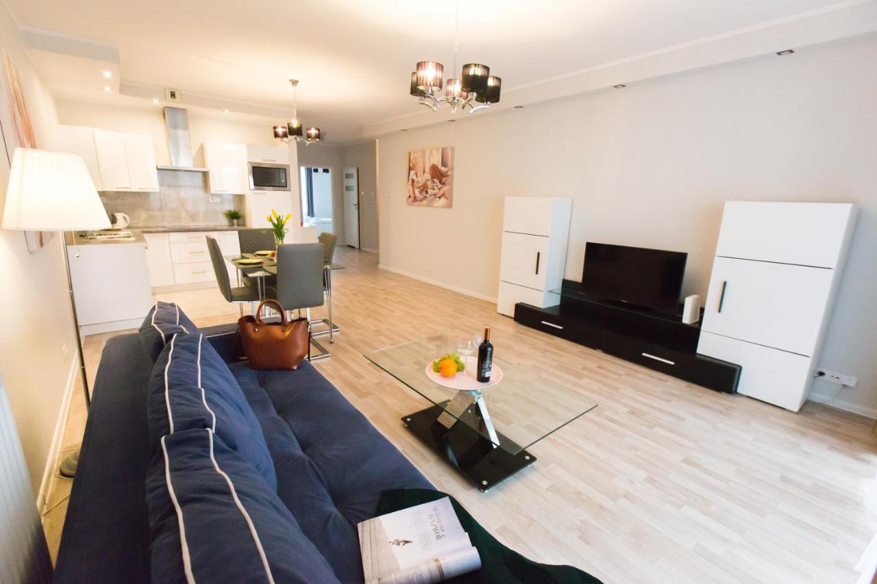 Pcd Aparthotel Ochota Warszawa Zewnętrze zdjęcie