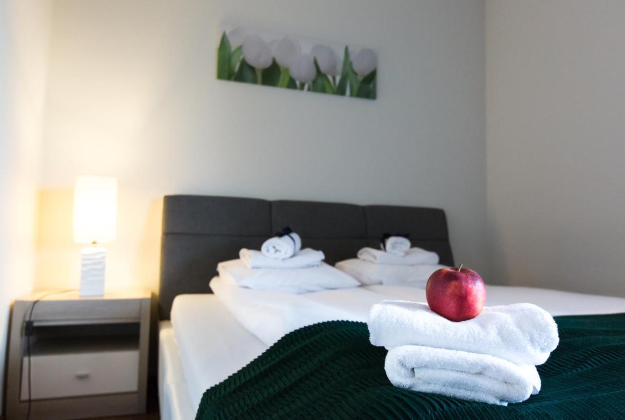 Pcd Aparthotel Ochota Warszawa Zewnętrze zdjęcie