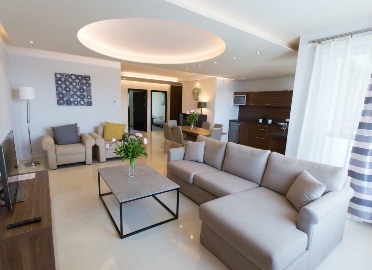 Pcd Aparthotel Ochota Warszawa Zewnętrze zdjęcie