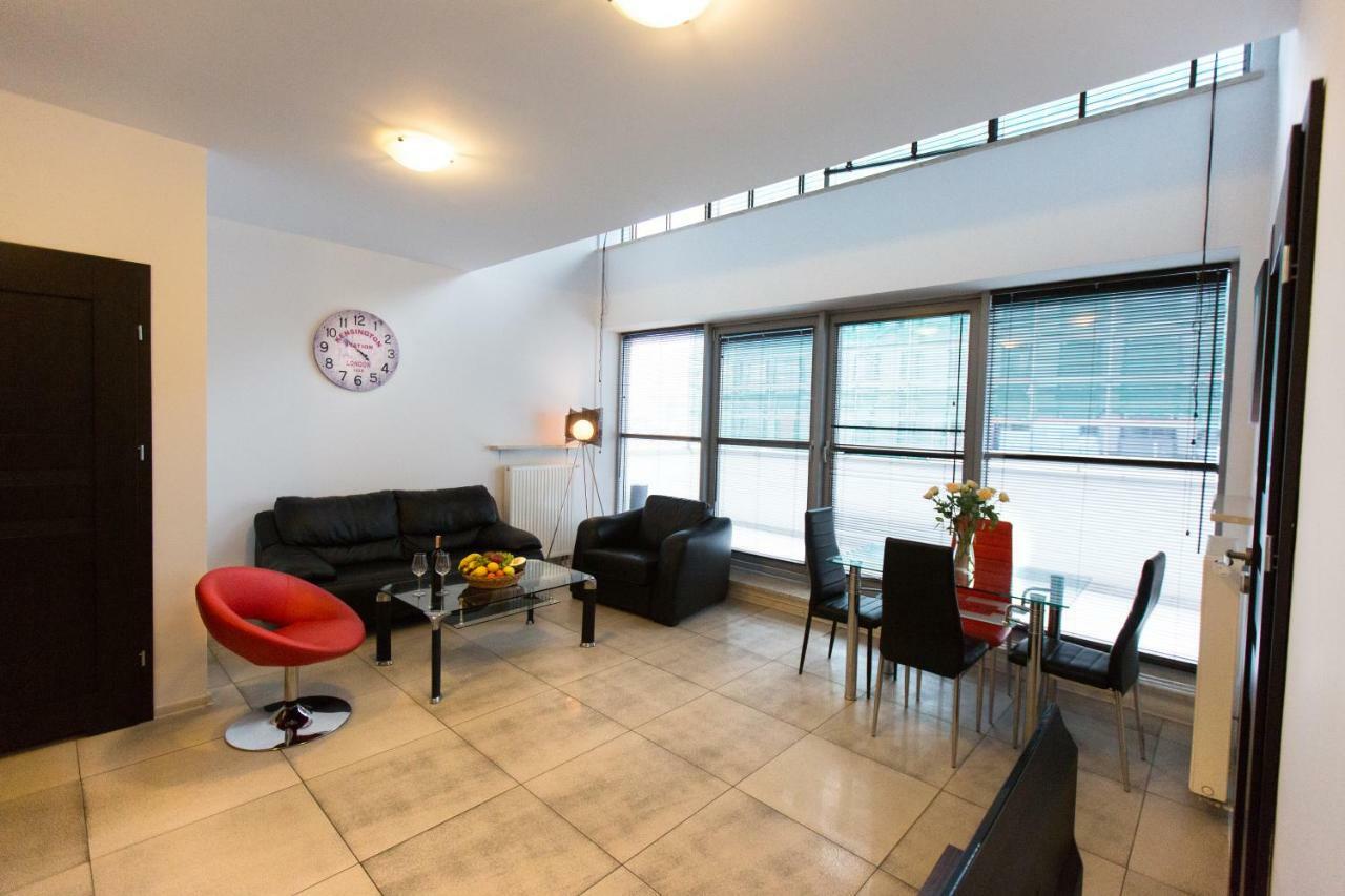 Pcd Aparthotel Ochota Warszawa Zewnętrze zdjęcie