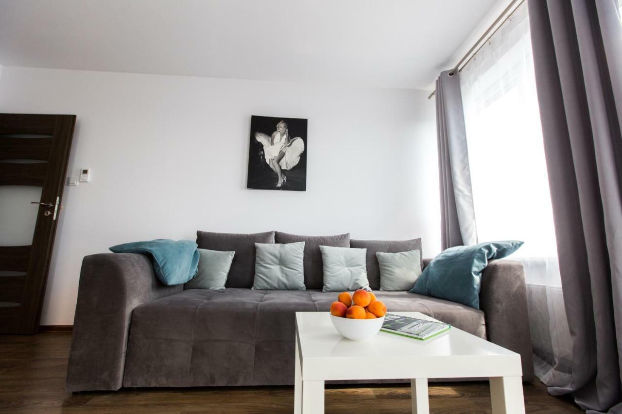 Pcd Aparthotel Ochota Warszawa Zewnętrze zdjęcie